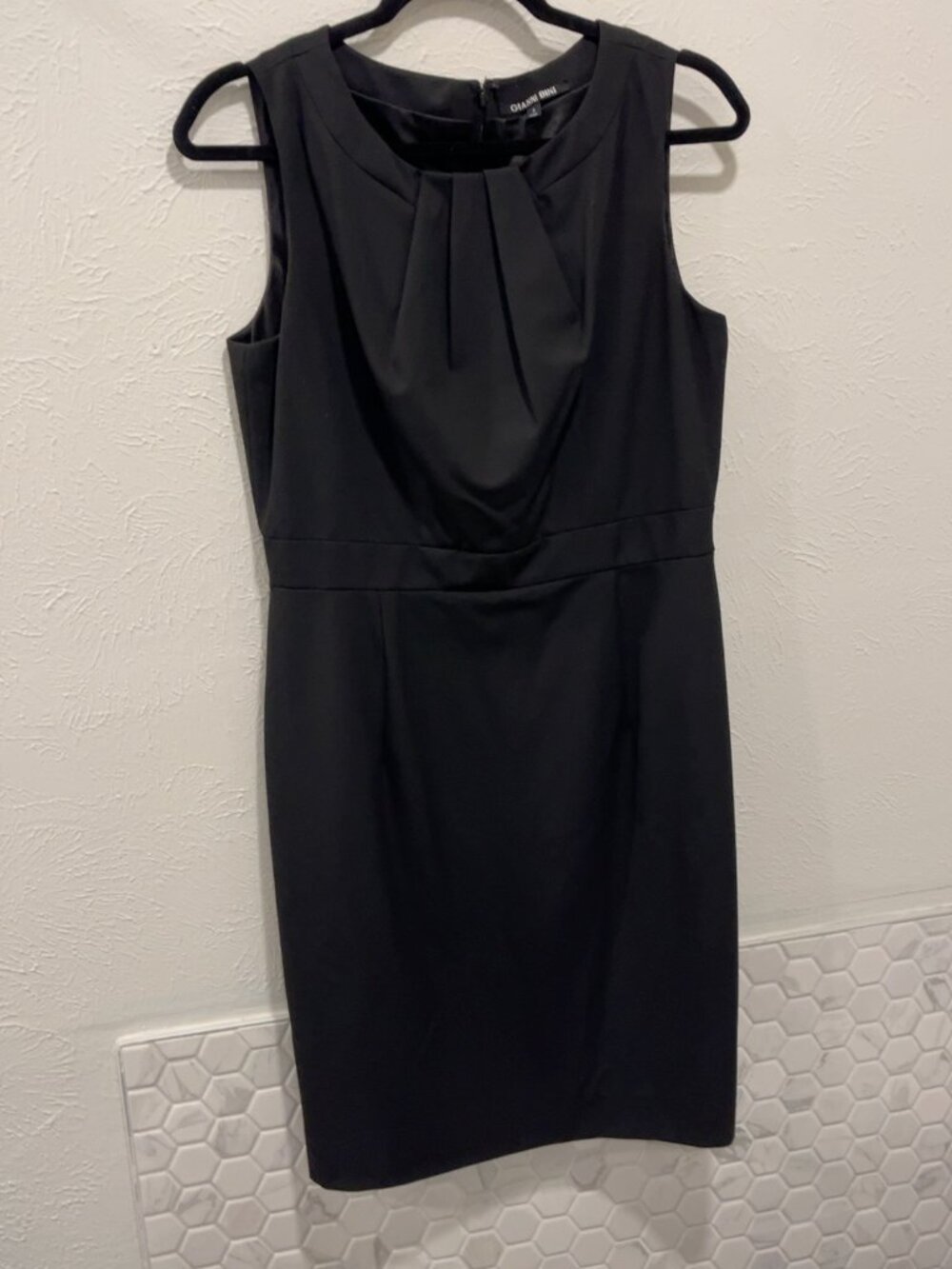 Gianni Bini Stunning Black Sleeveless Sheath Dress Size 6 Career Work Cocktail